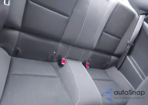 2015 Chevrolet Camaro 2Ls z USA, uszkodzony, nr VIN 2G1FB1E36F9143698